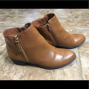 New ANA Dallon Boots